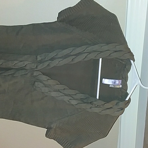 Francesca Sweater - Picture 2 of 3